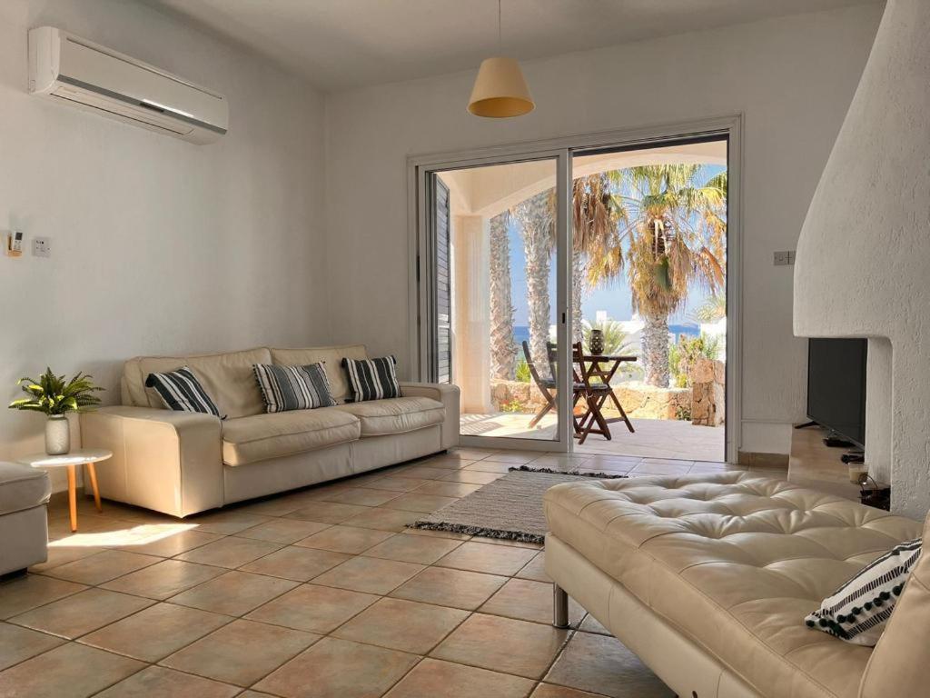 Sky Villa Paphos Buitenkant foto